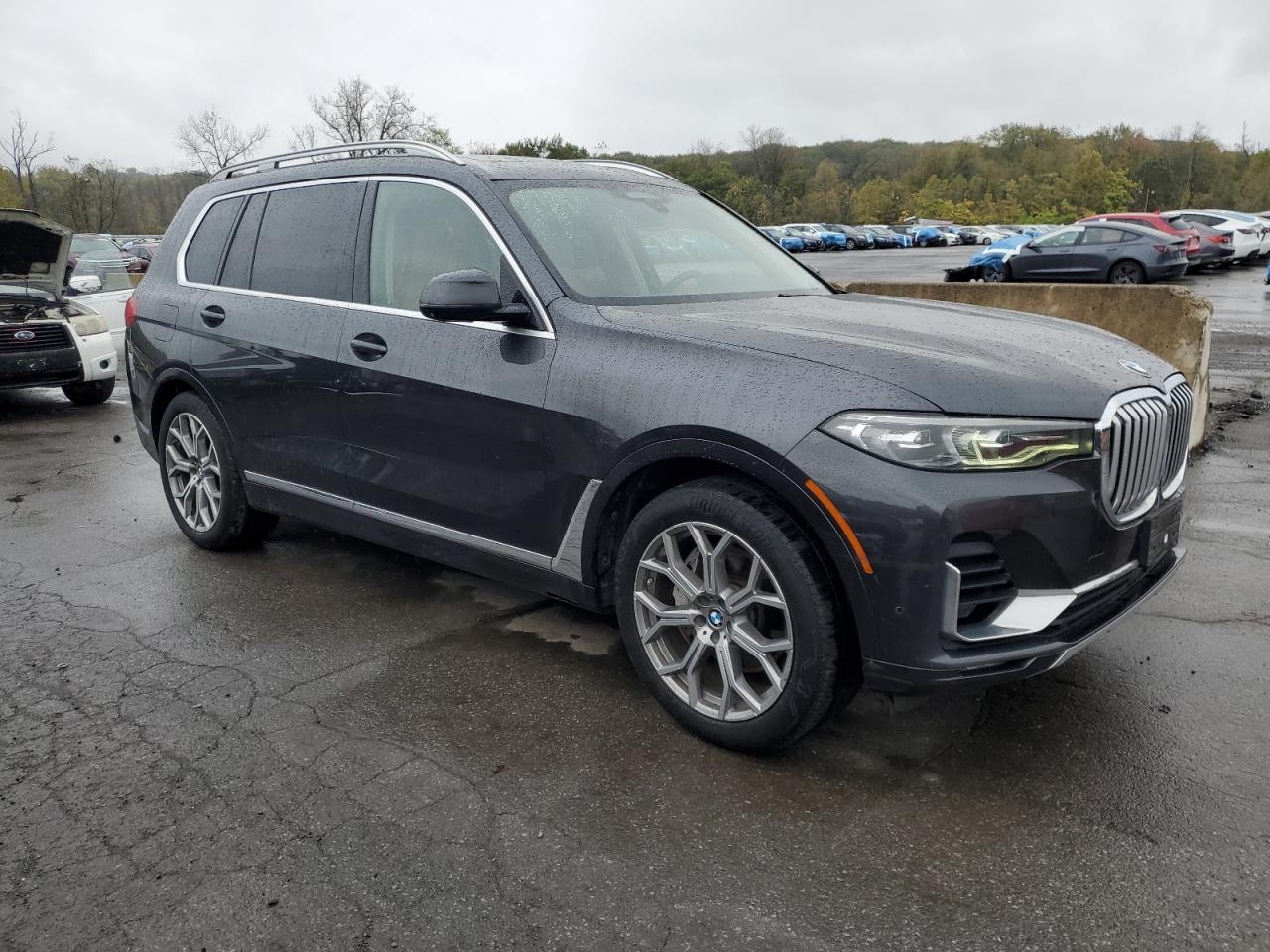 2019 BMW X7