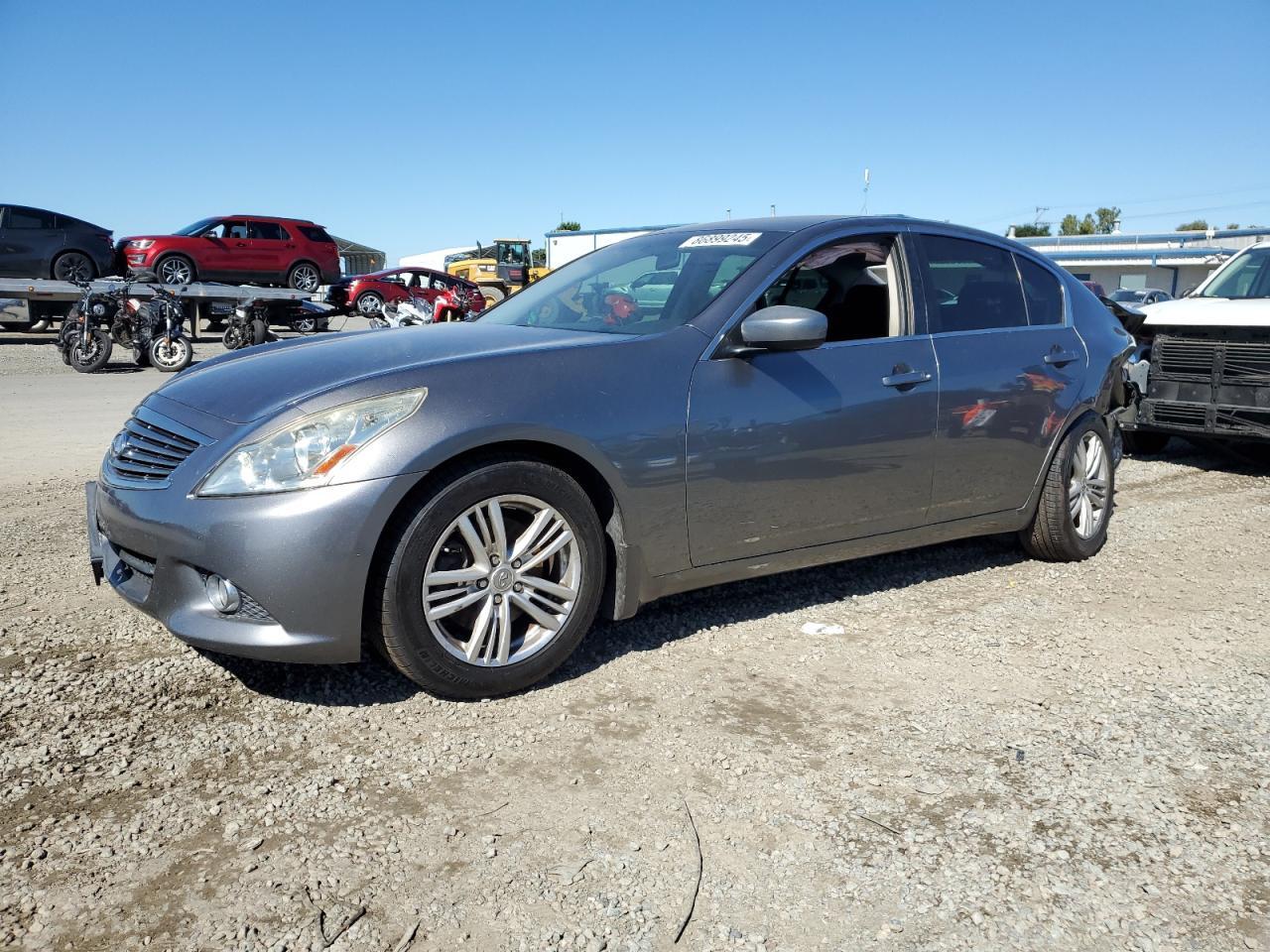 2011 INFINITI G25