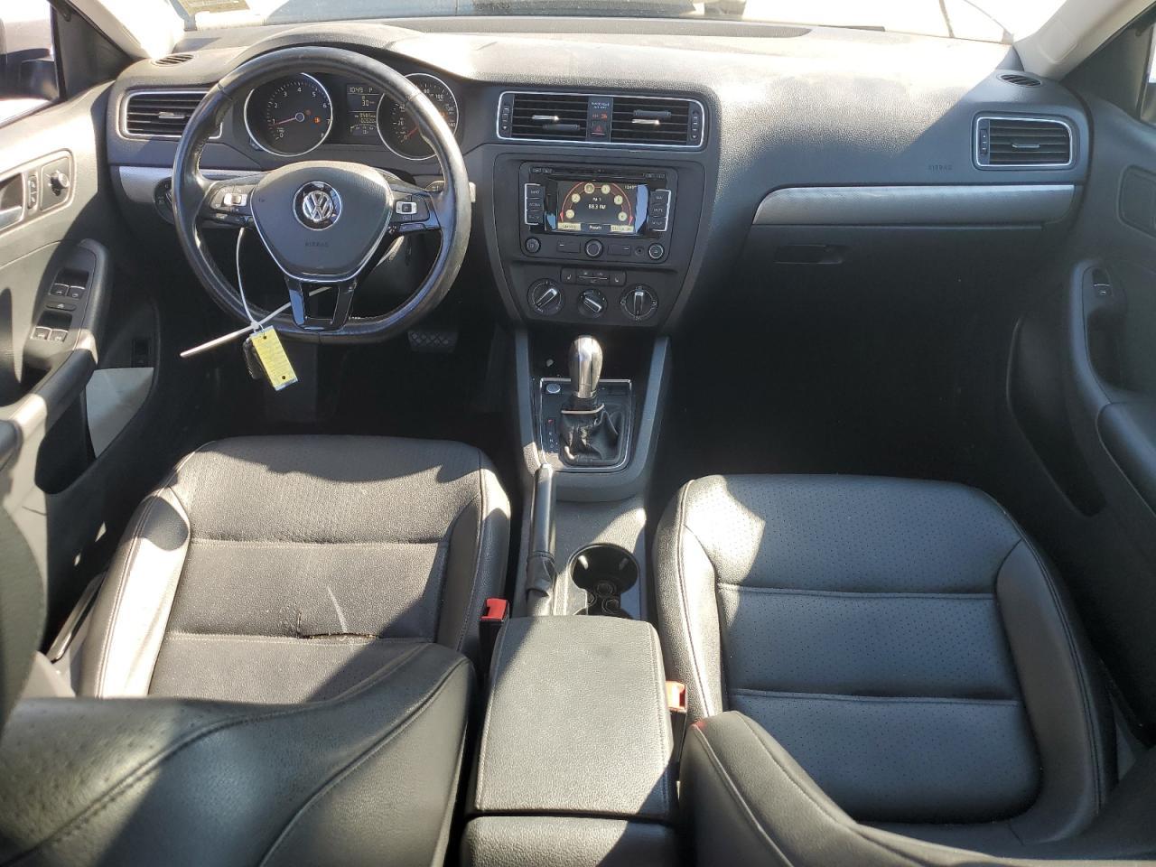 2015 VOLKSWAGEN JETTA