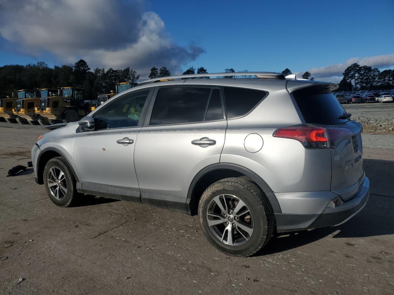 2016 TOYOTA RAV4