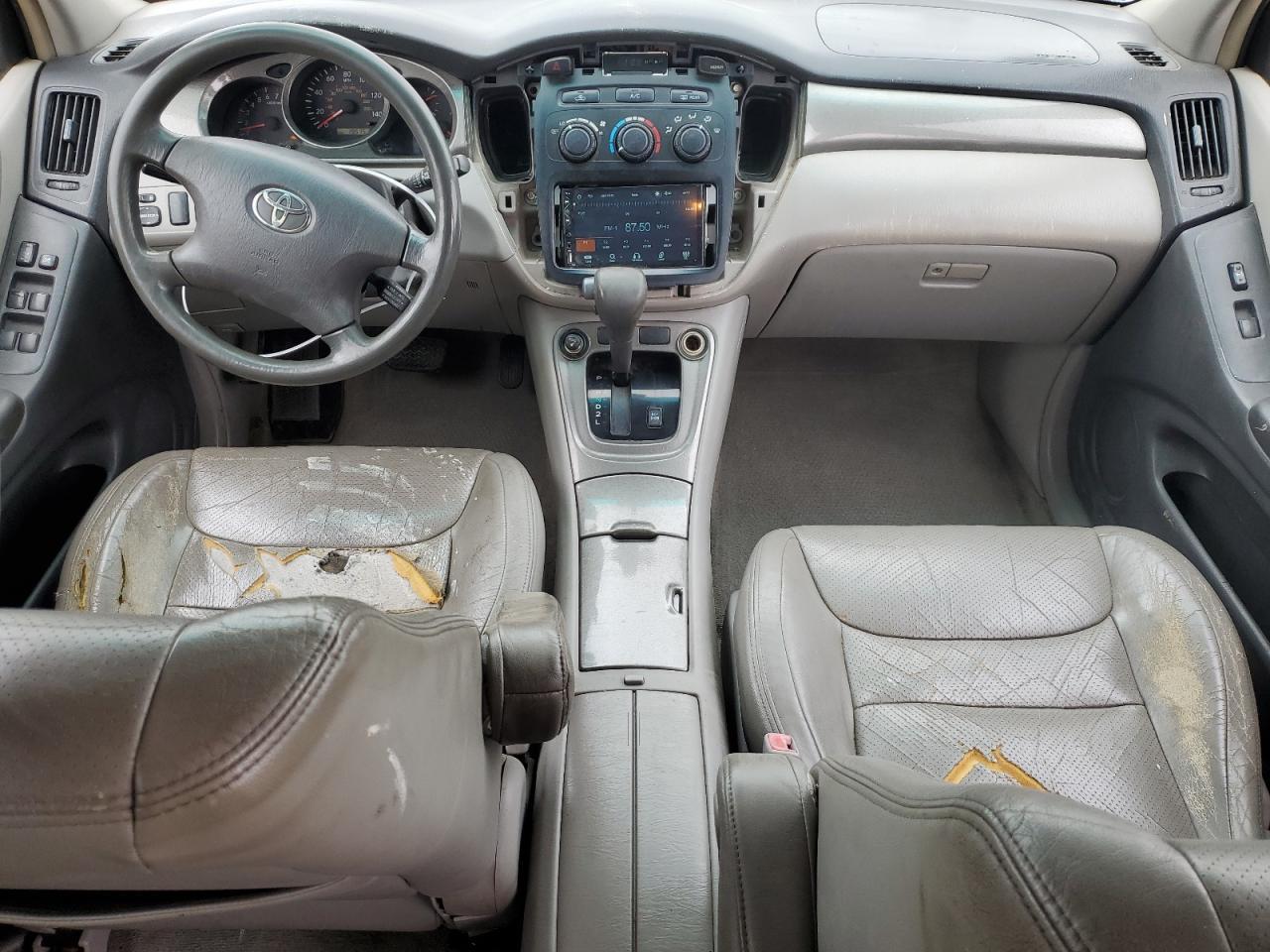 2003 TOYOTA HIGHLANDER
