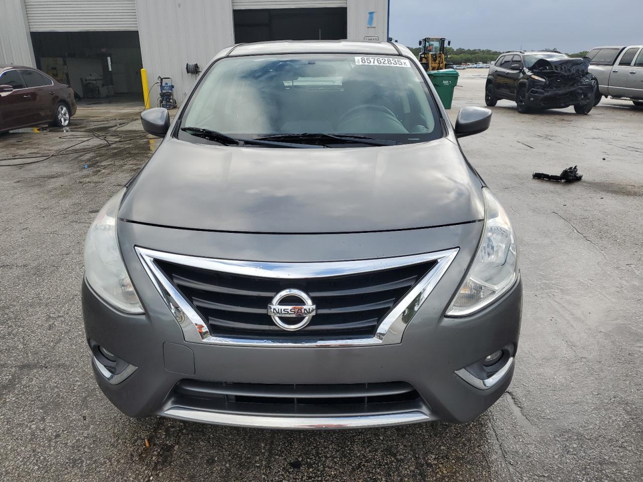 2018 NISSAN VERSA