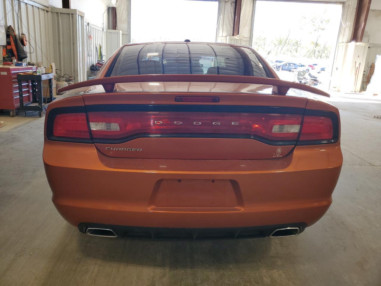 2011 DODGE CHARGER
