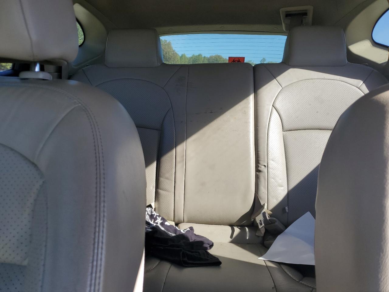 2011 NISSAN ROGUE