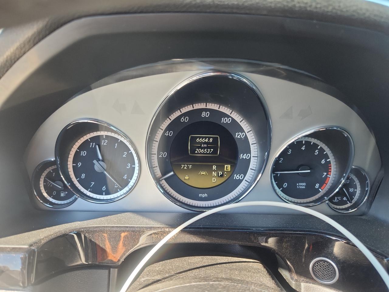 2012 MERCEDES-BENZ E-Class