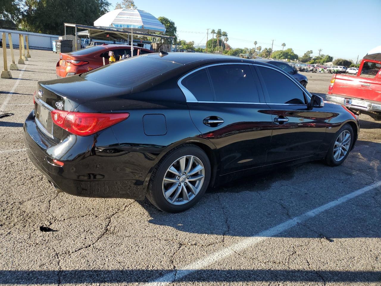 2014 INFINITI Q50