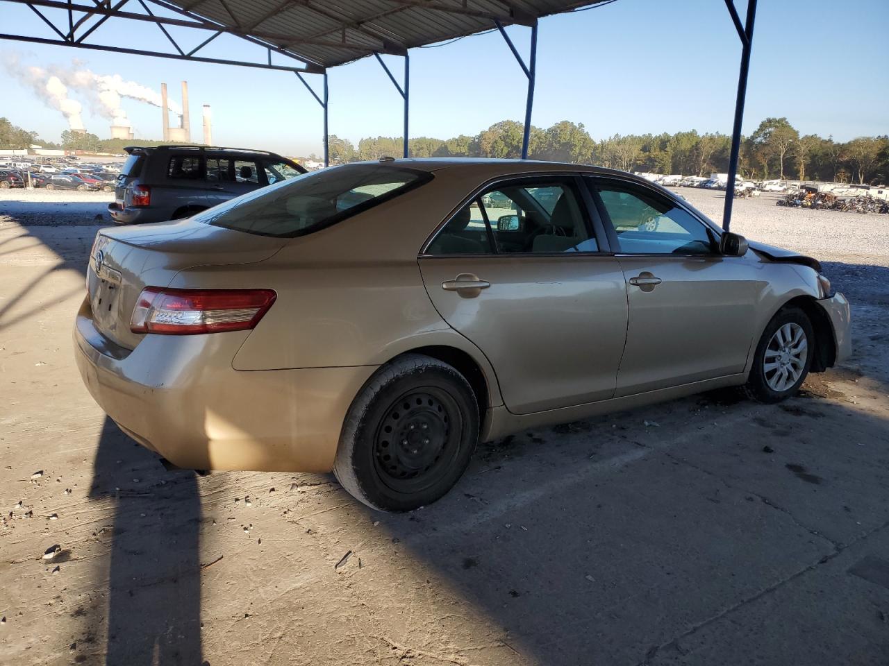 2011 TOYOTA CAMRY