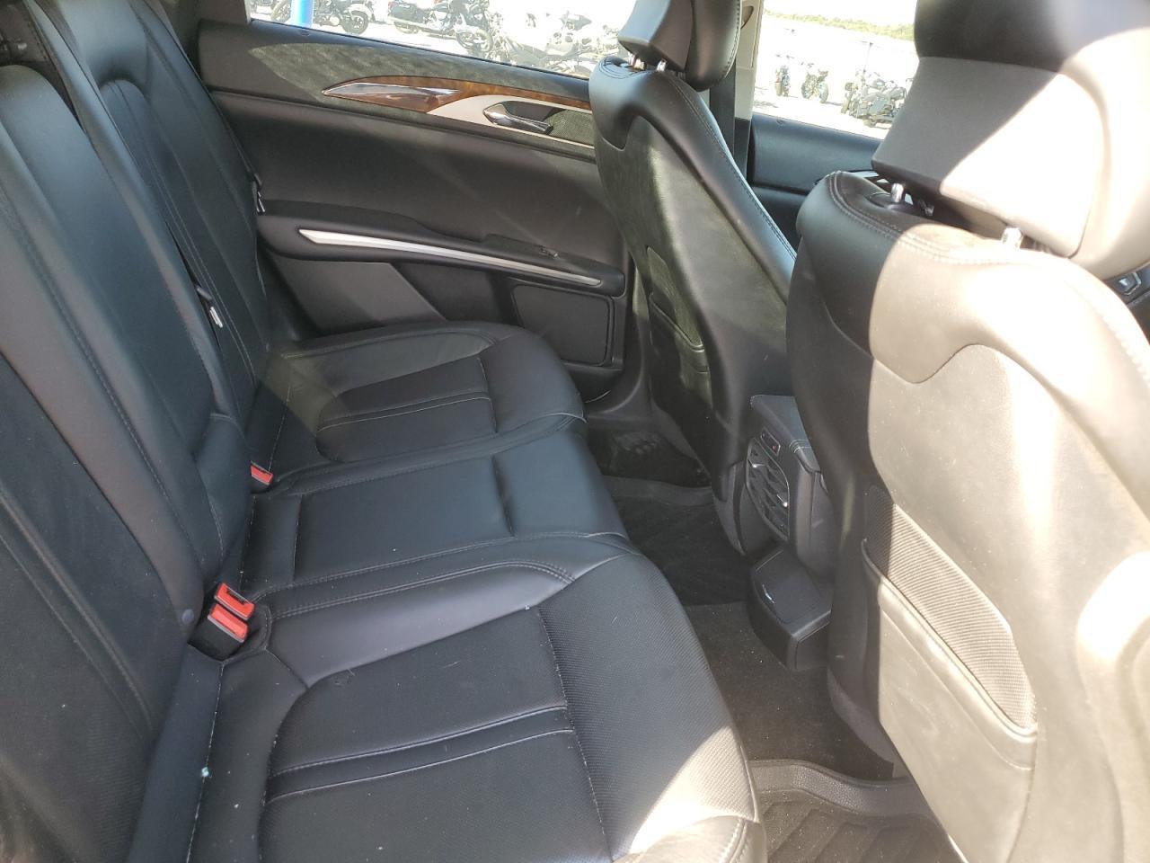 2016 LINCOLN MKZ