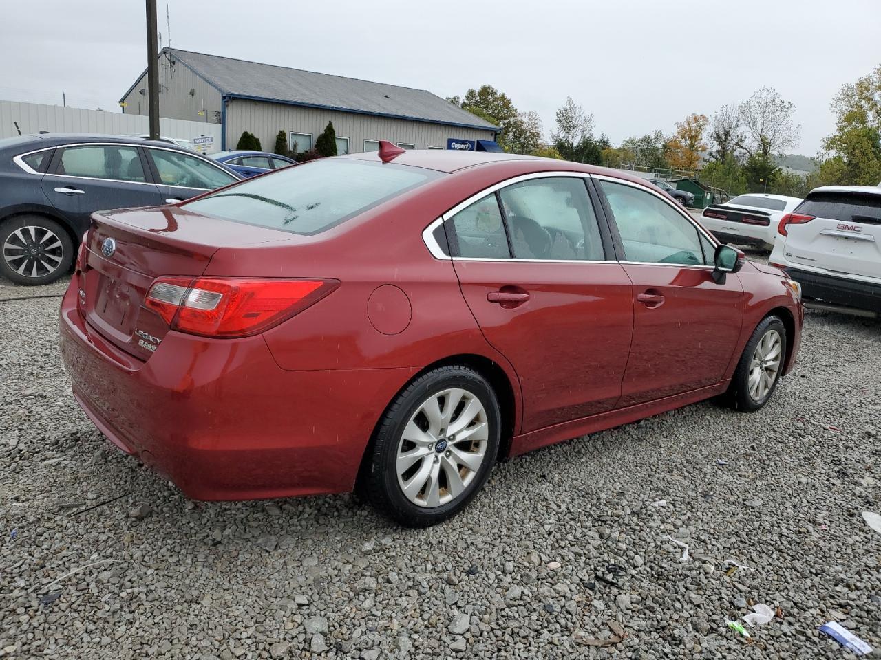 2017 SUBARU Legacy