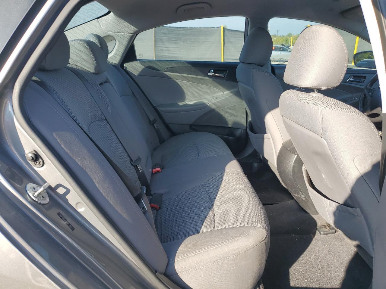 2012 HYUNDAI SONATA
