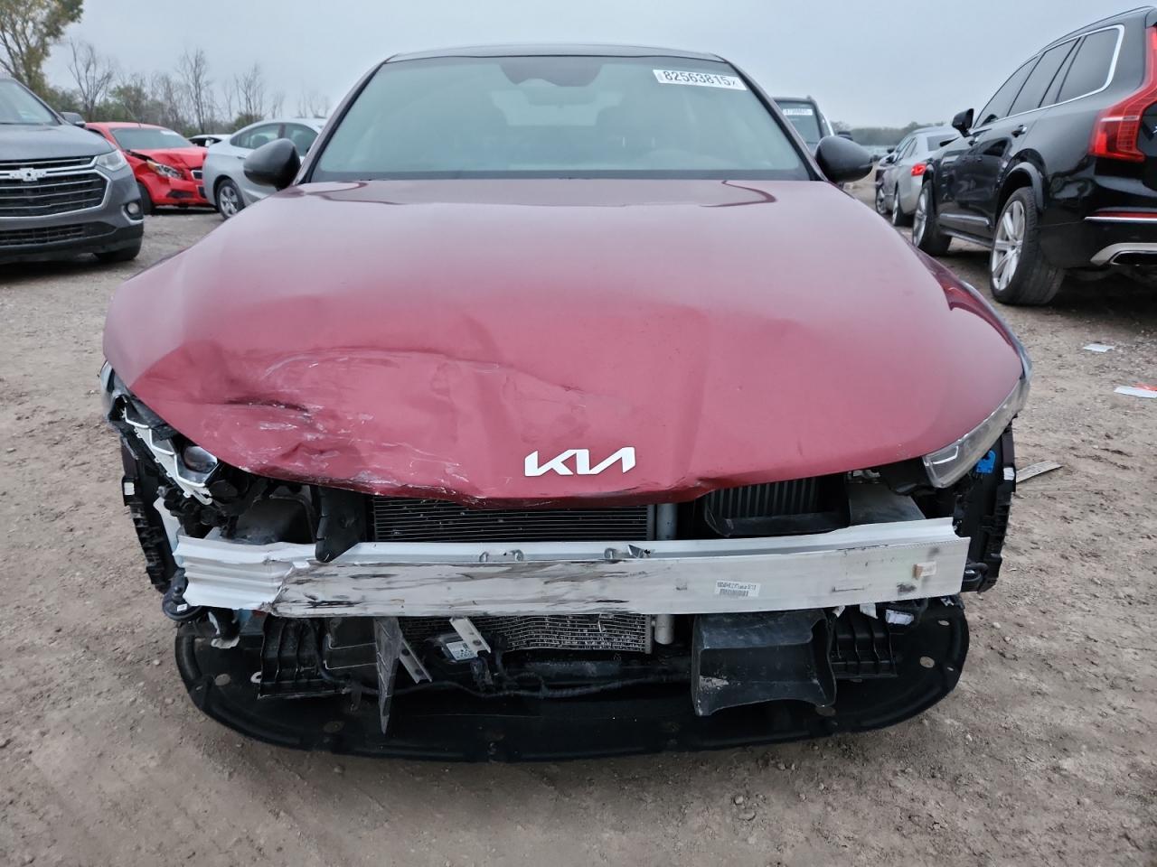 2022 KIA K5