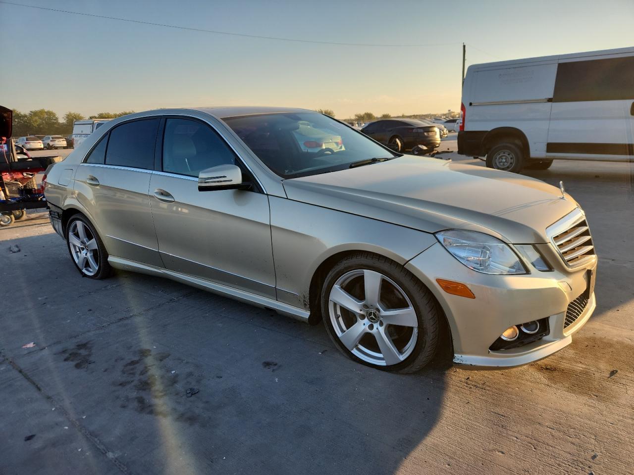 2010 MERCEDES-BENZ E-Class