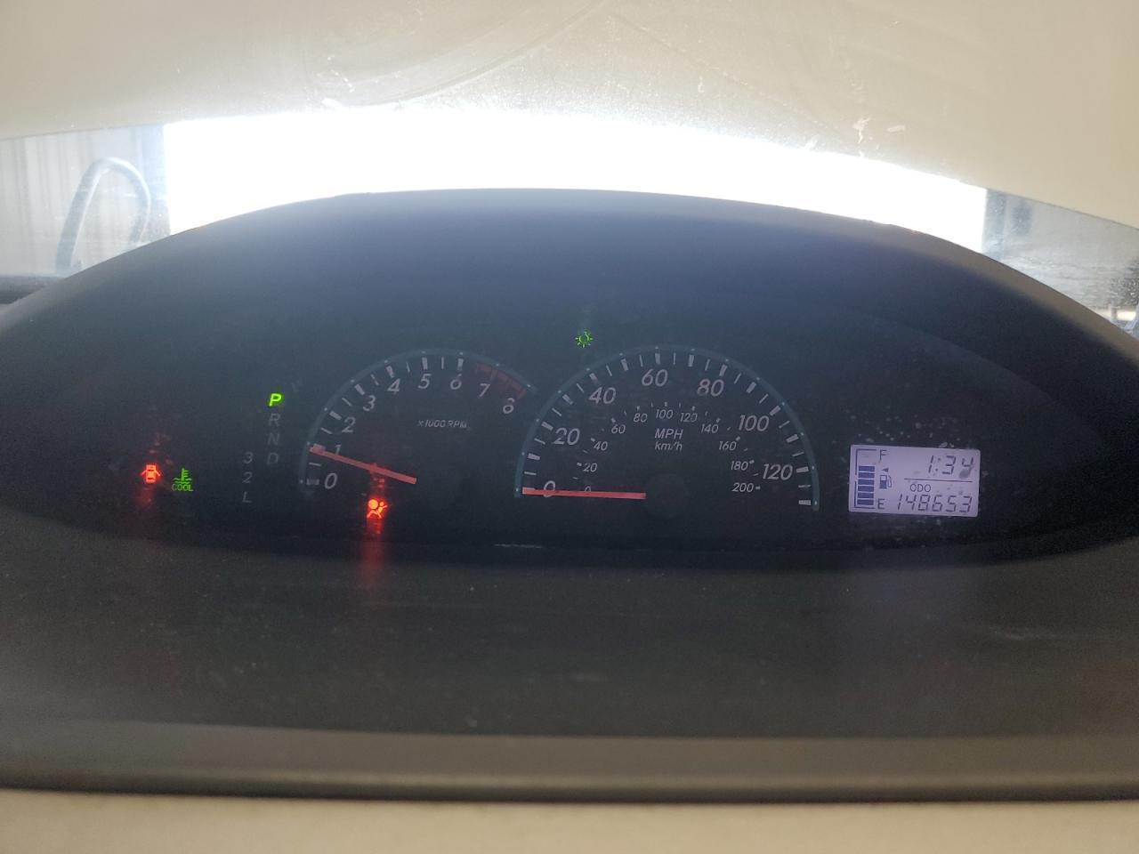 2012 TOYOTA YARIS