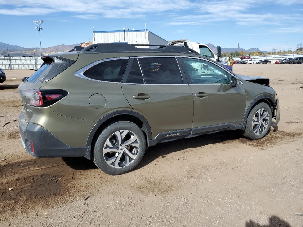 2021 SUBARU Outback