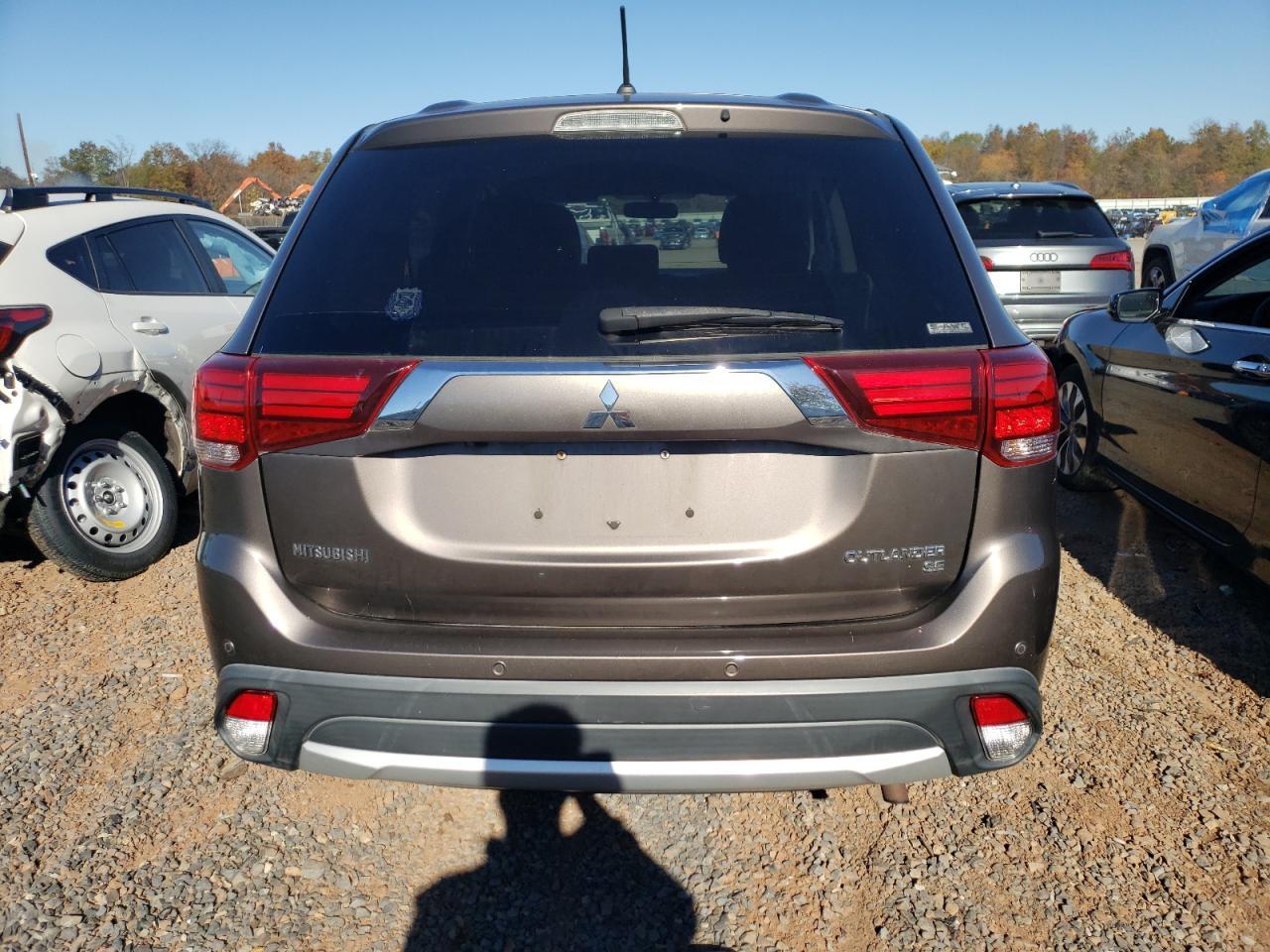 2016 MITSUBISHI outlander