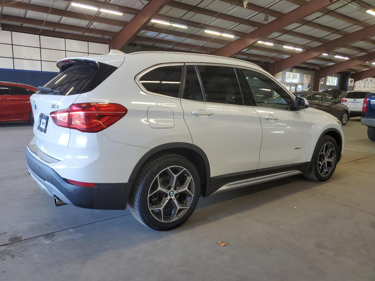 2016 BMW X1