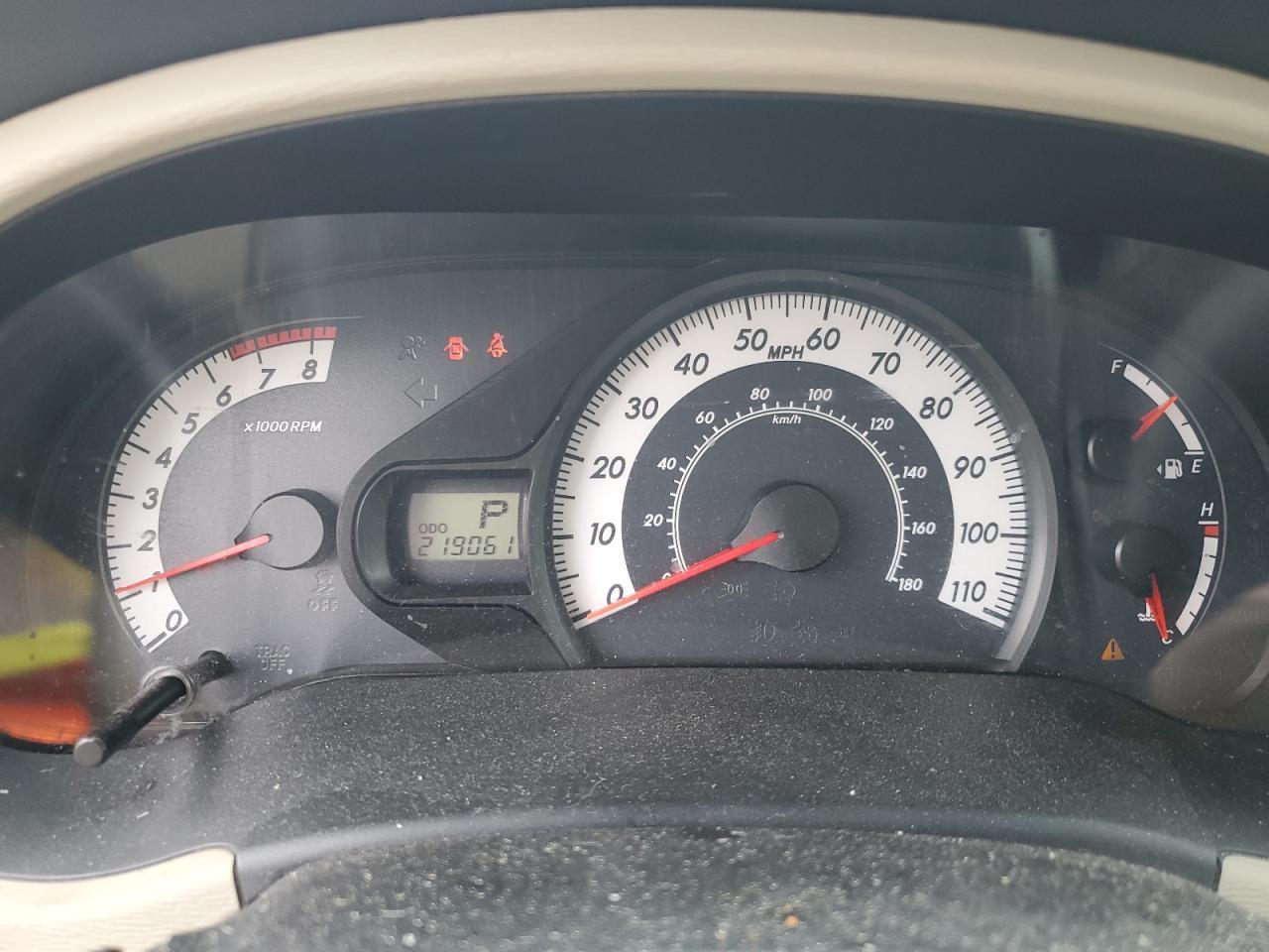 2012 TOYOTA SIENNA