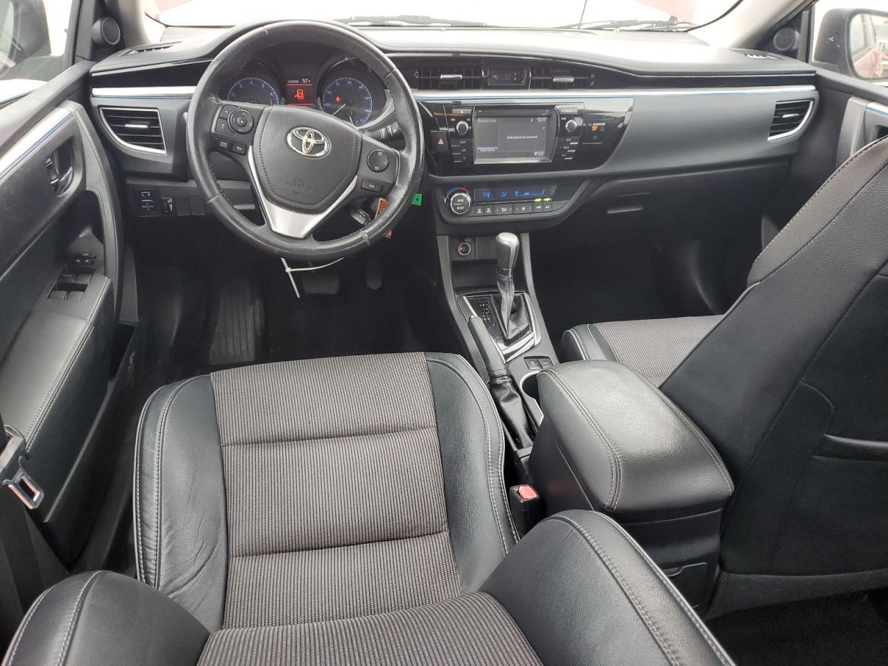 2016 TOYOTA COROLLA
