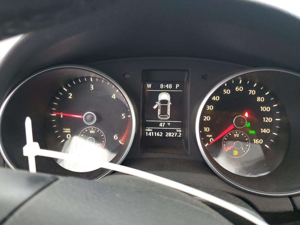 2011 VOLKSWAGEN JETTA