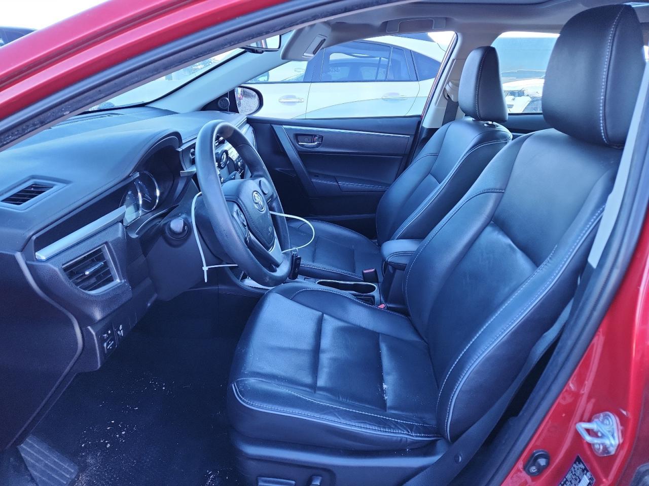 2015 TOYOTA COROLLA