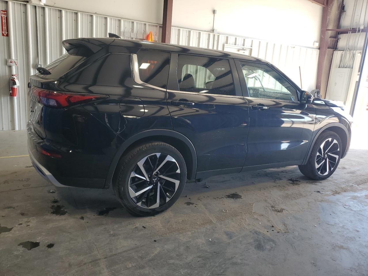 2024 MITSUBISHI outlander