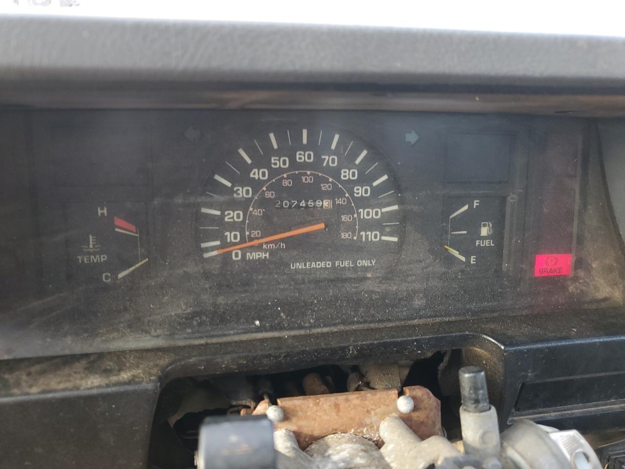 1984 TOYOTA Pickup