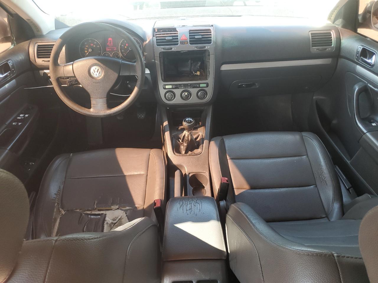 2005 VOLKSWAGEN JETTA