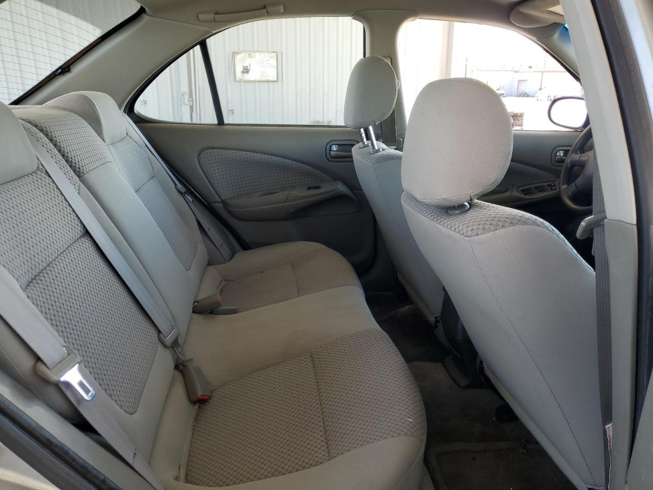 2004 NISSAN SENTRA