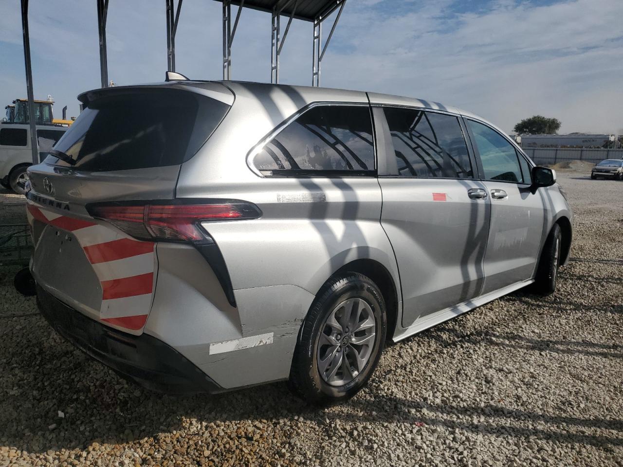 2022 TOYOTA SIENNA
