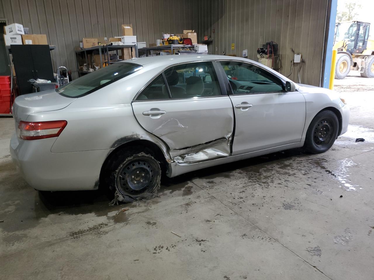 2010 TOYOTA CAMRY