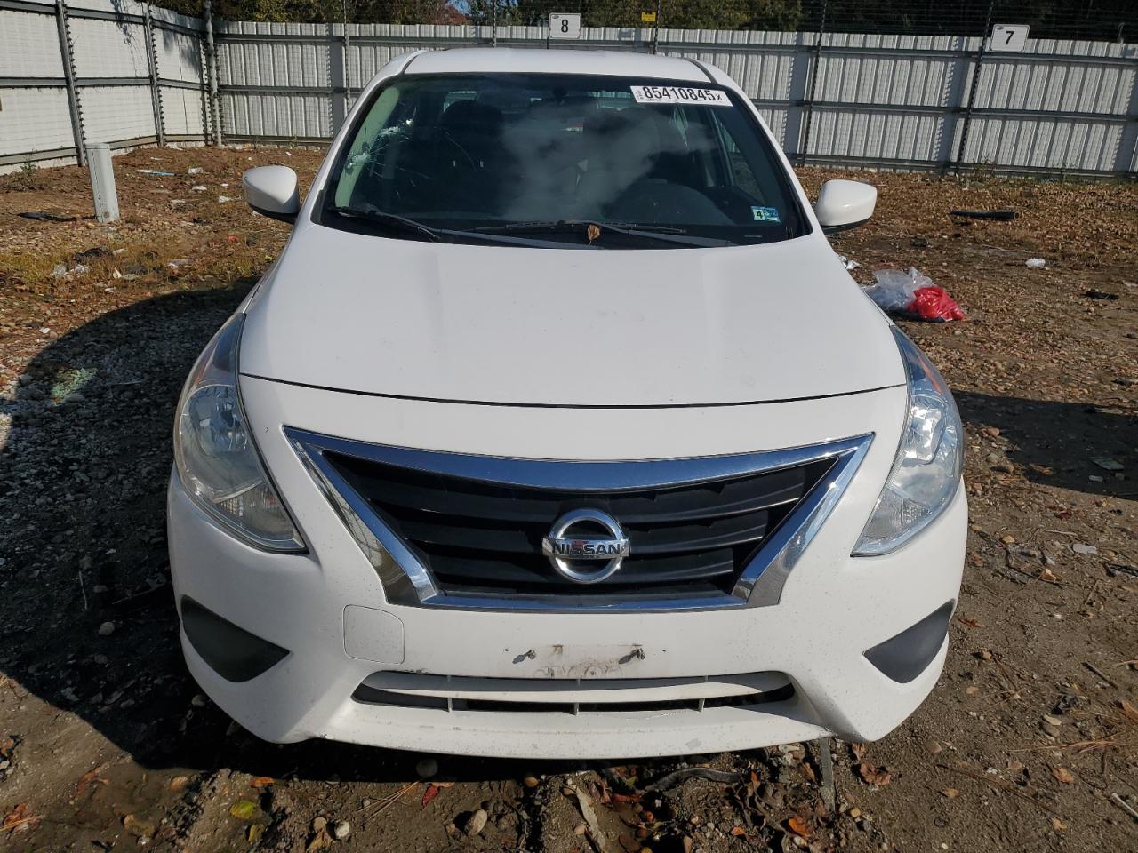 2017 NISSAN VERSA