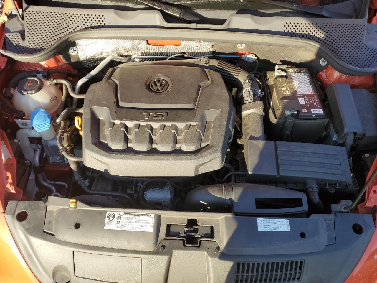 2018 VOLKSWAGEN Beetle