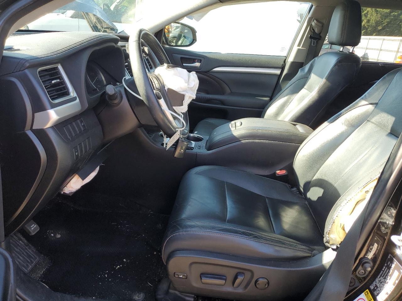 2015 TOYOTA HIGHLANDER