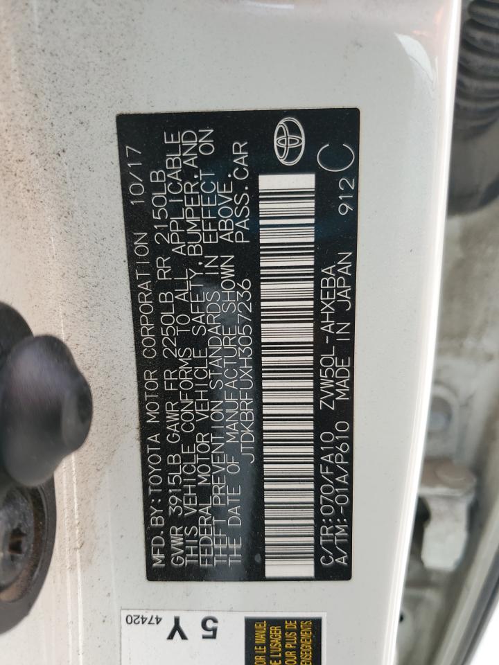 2017 TOYOTA PRIUS