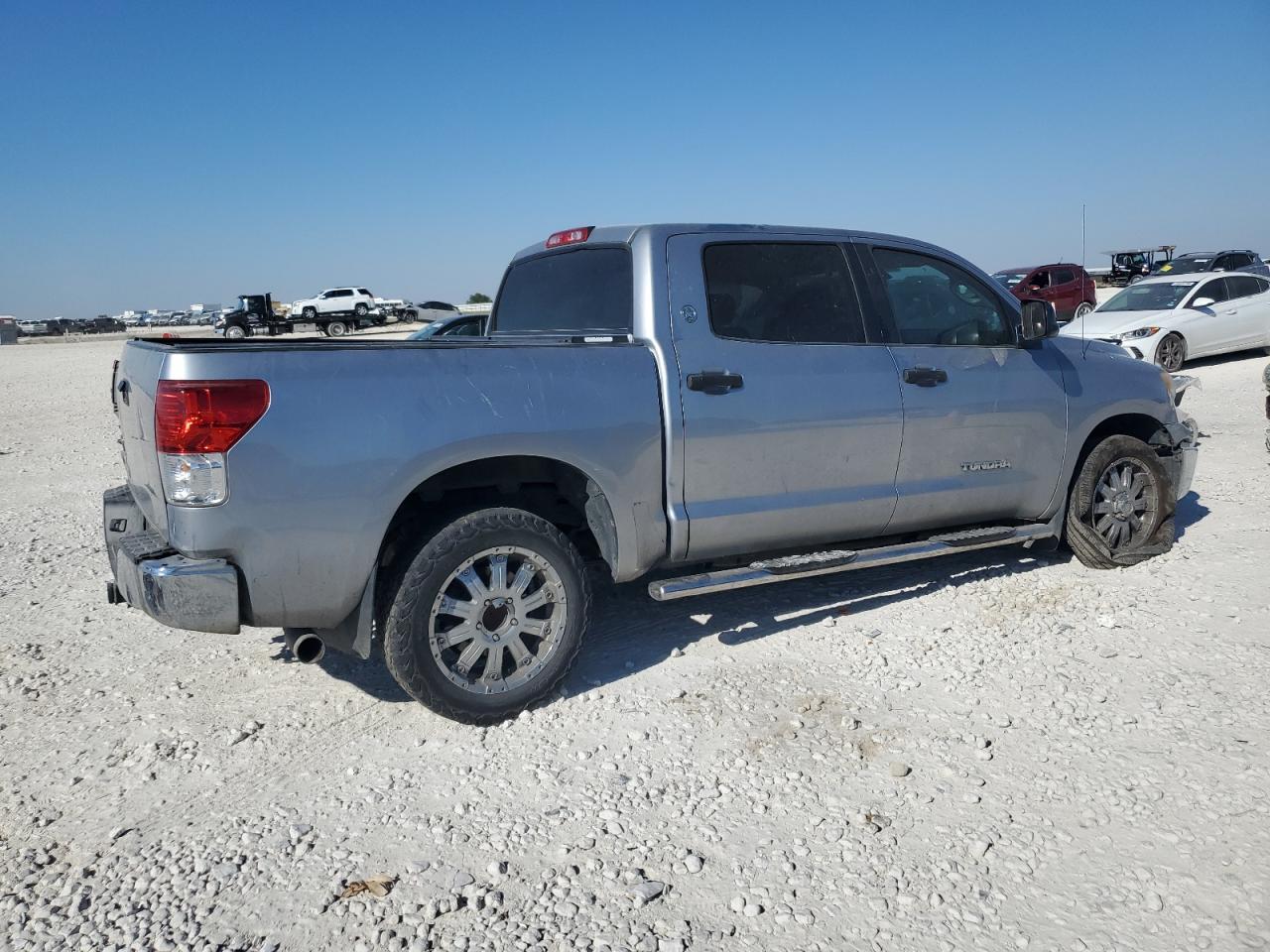 2012 TOYOTA TUNDRA