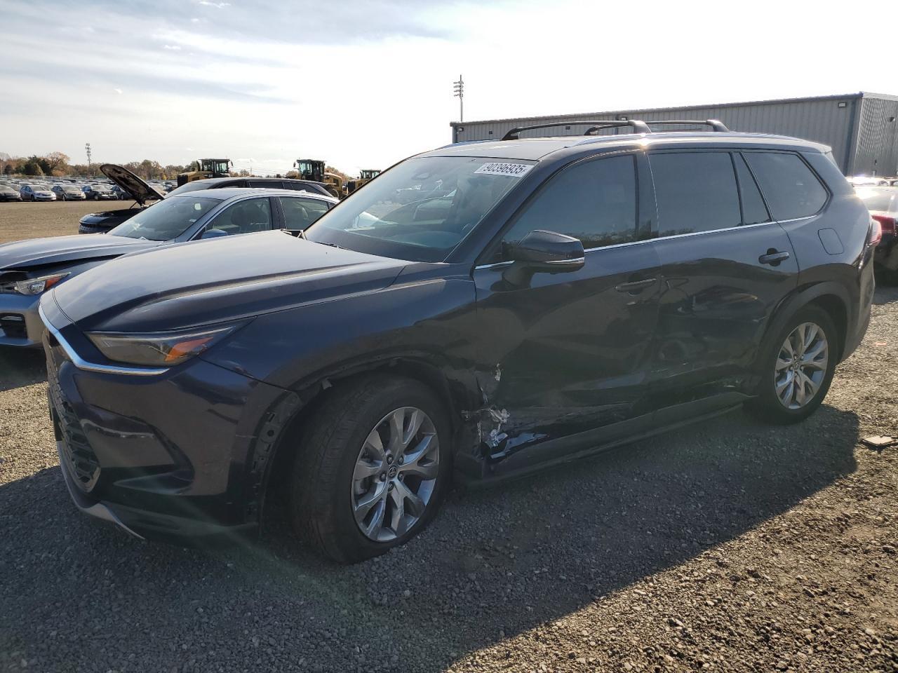 2024 TOYOTA HIGHLANDER