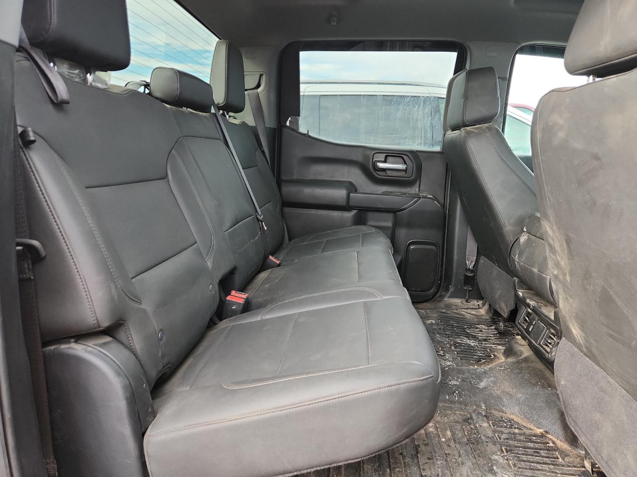 2025 CHEVROLET Silverado