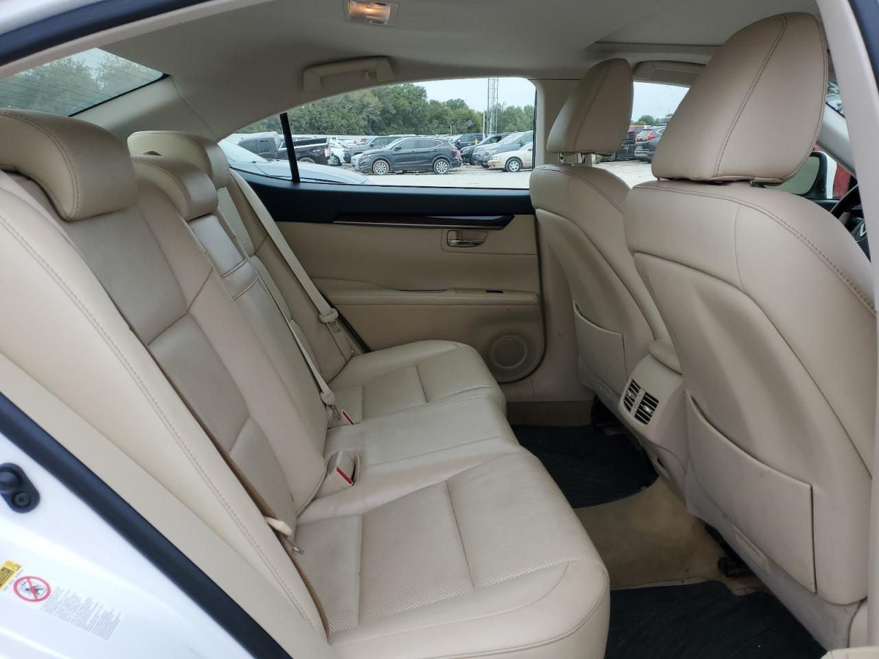 2013 LEXUS Es