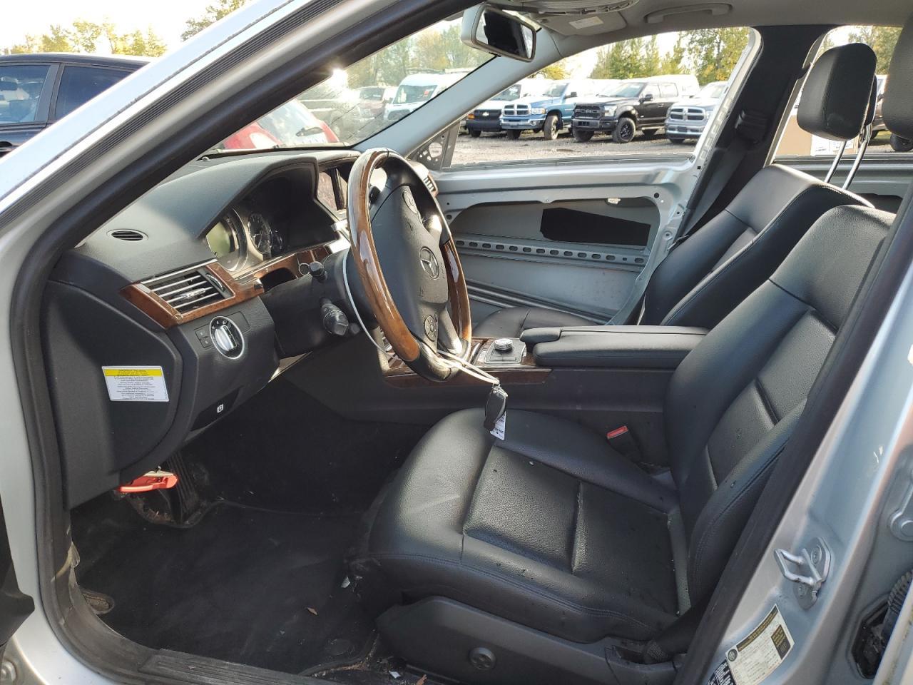 2011 MERCEDES-BENZ E-Class