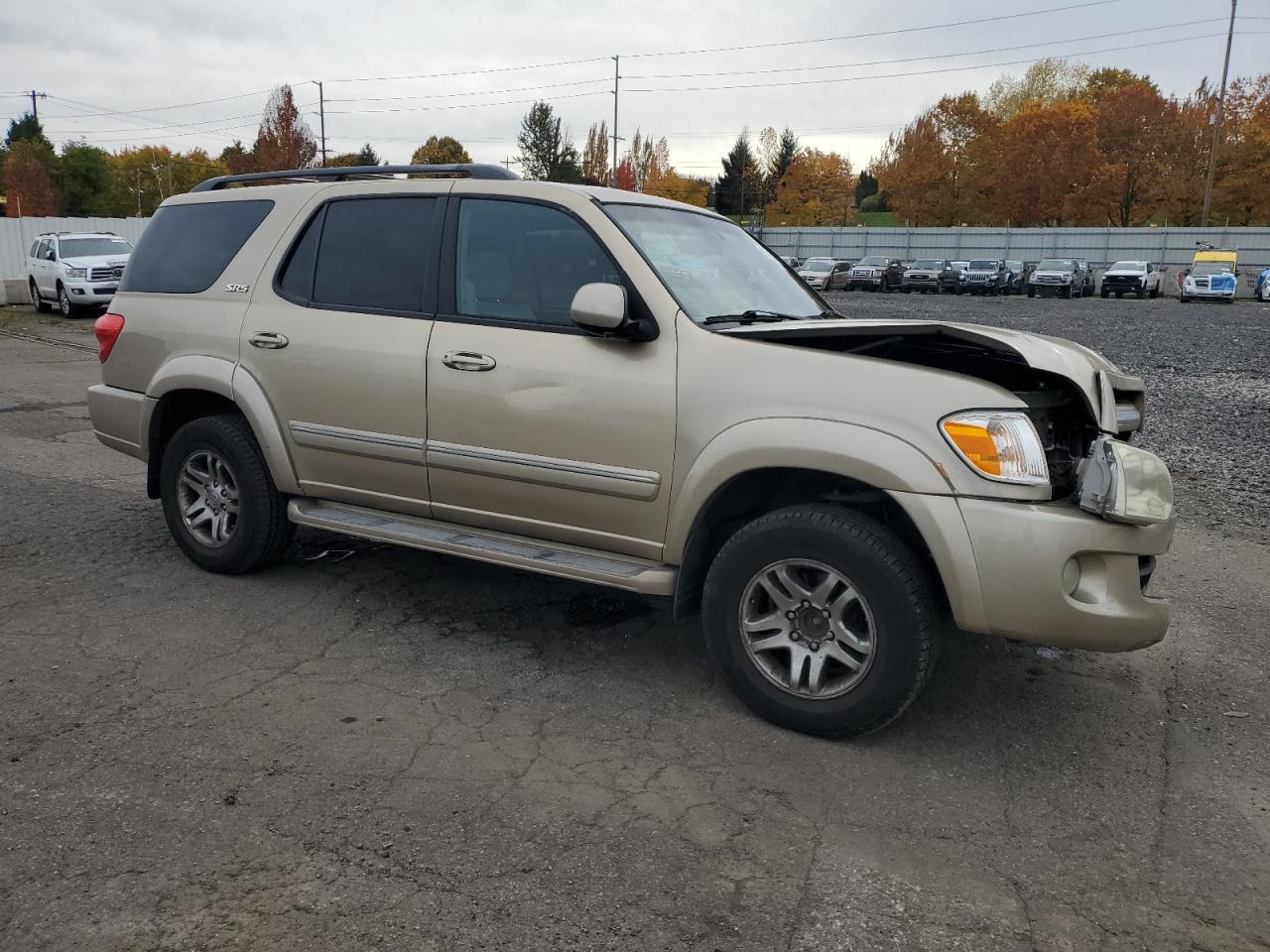 2005 TOYOTA Sequoia