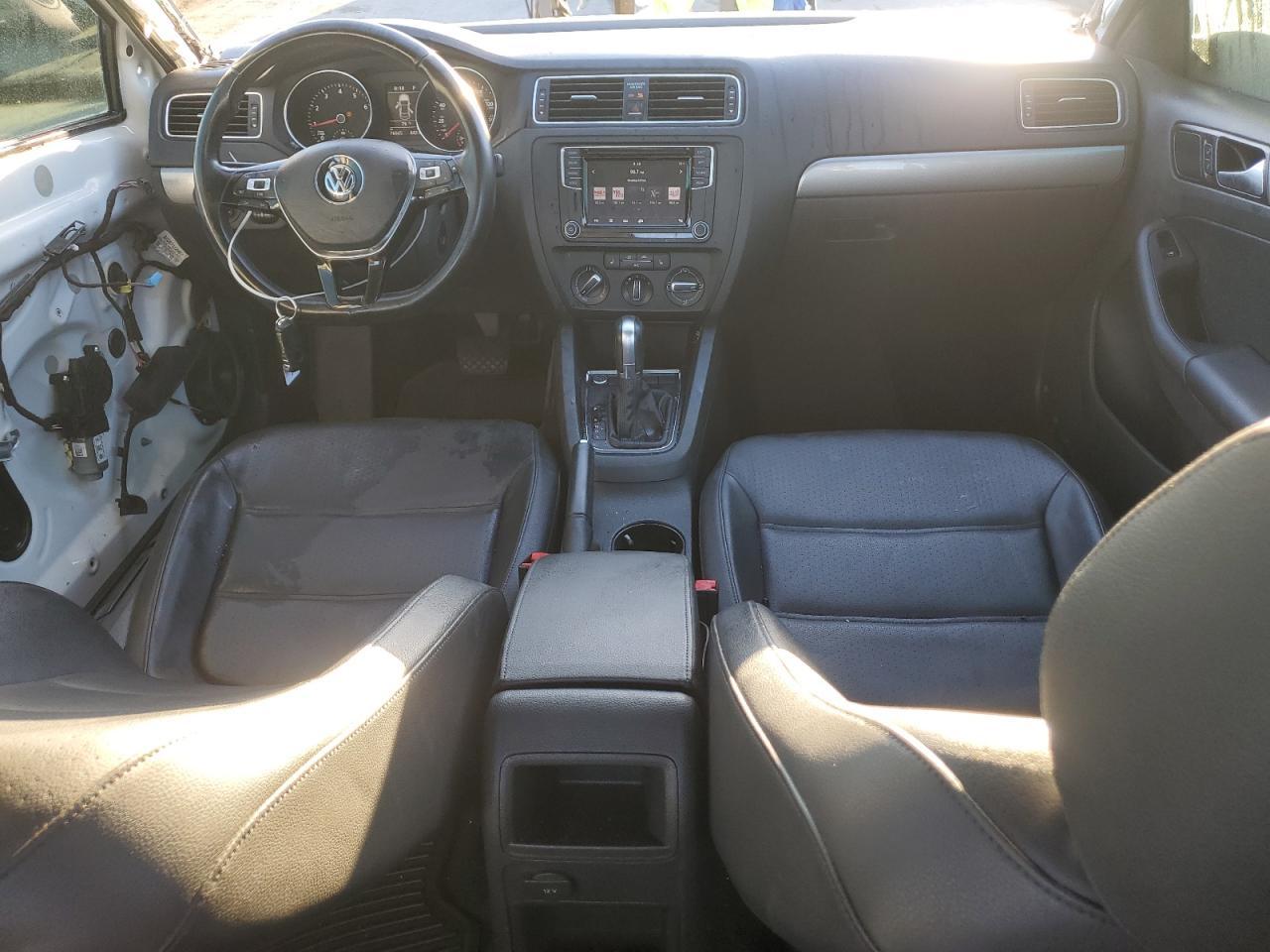 2018 VOLKSWAGEN JETTA
