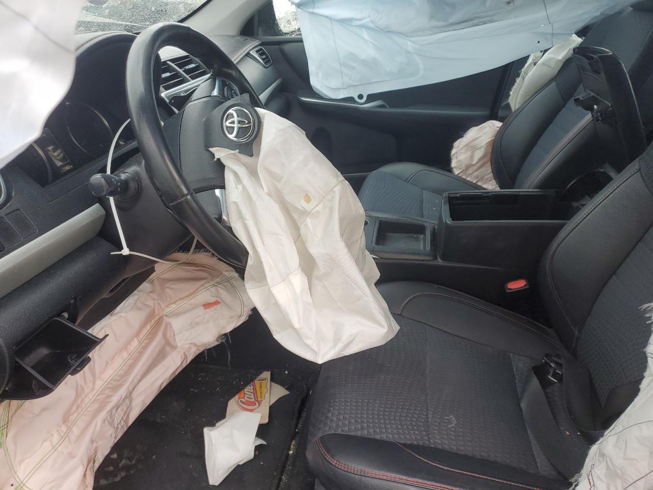 2015 TOYOTA CAMRY