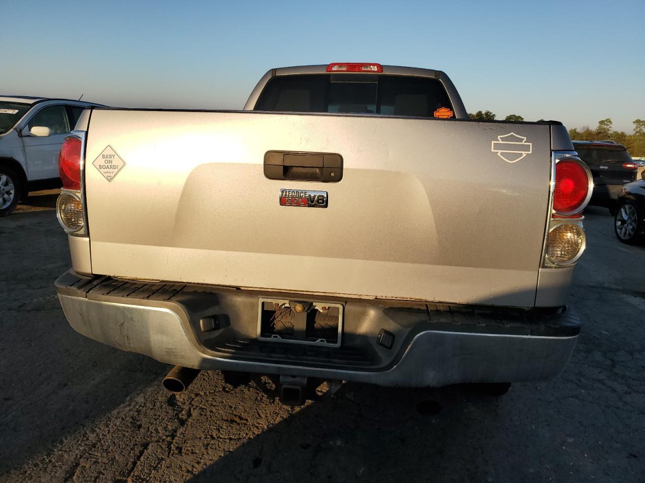 2008 TOYOTA TUNDRA