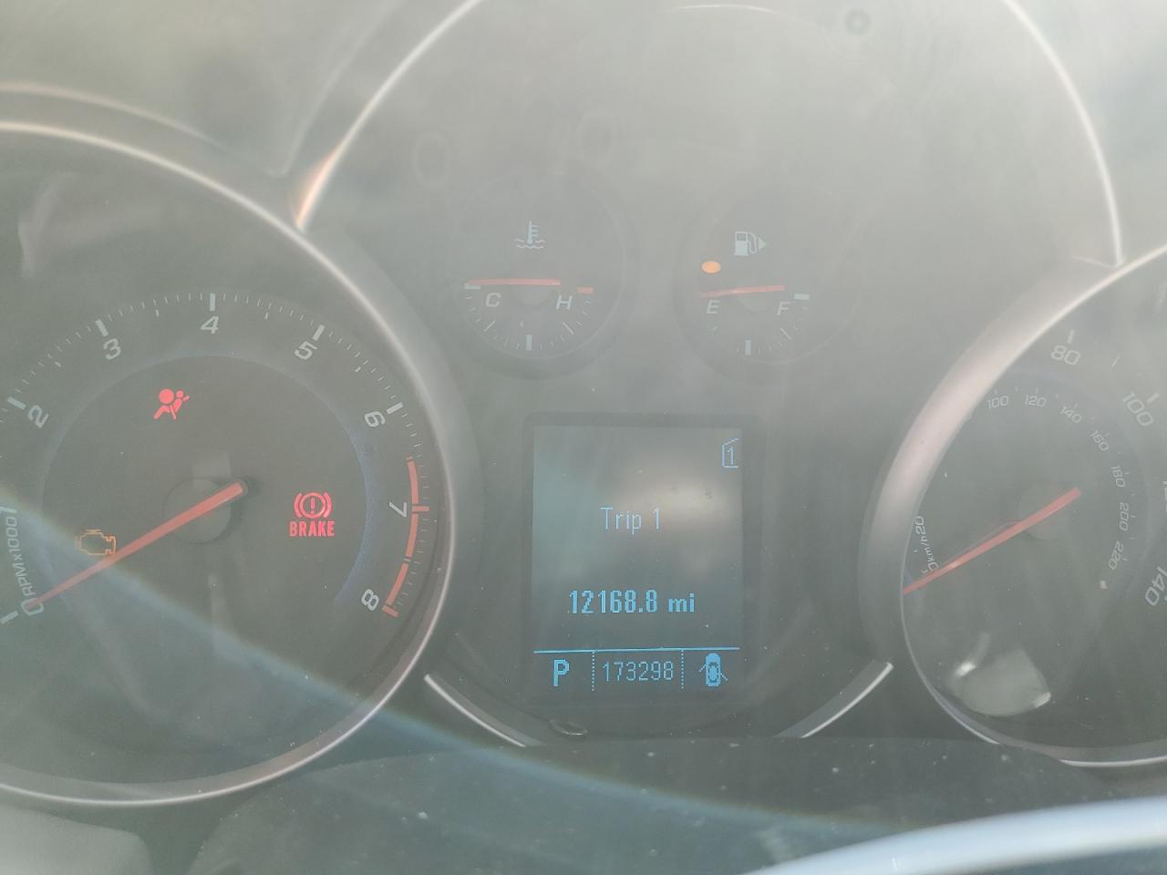 2011 CHEVROLET CRUZE