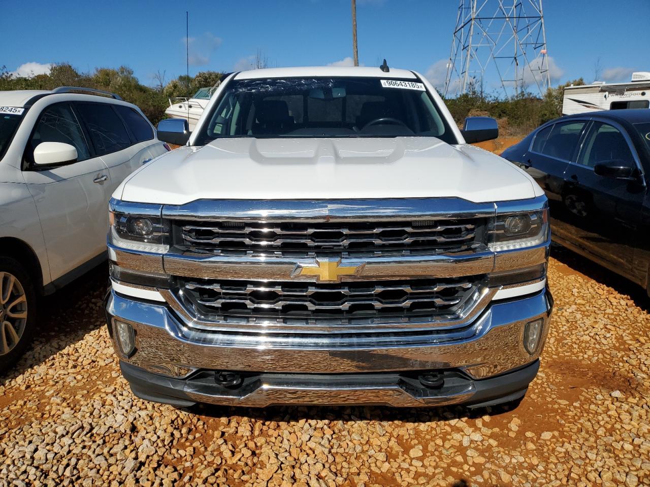 2017 CHEVROLET Silverado