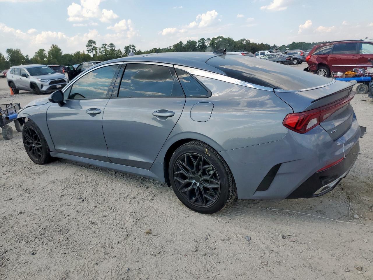 2021 KIA K5