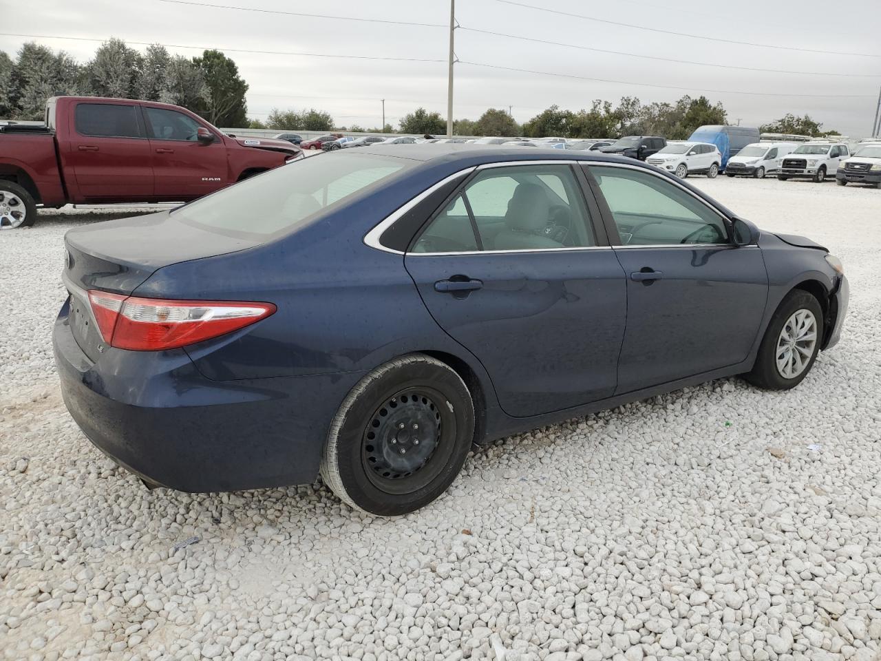 2015 TOYOTA CAMRY