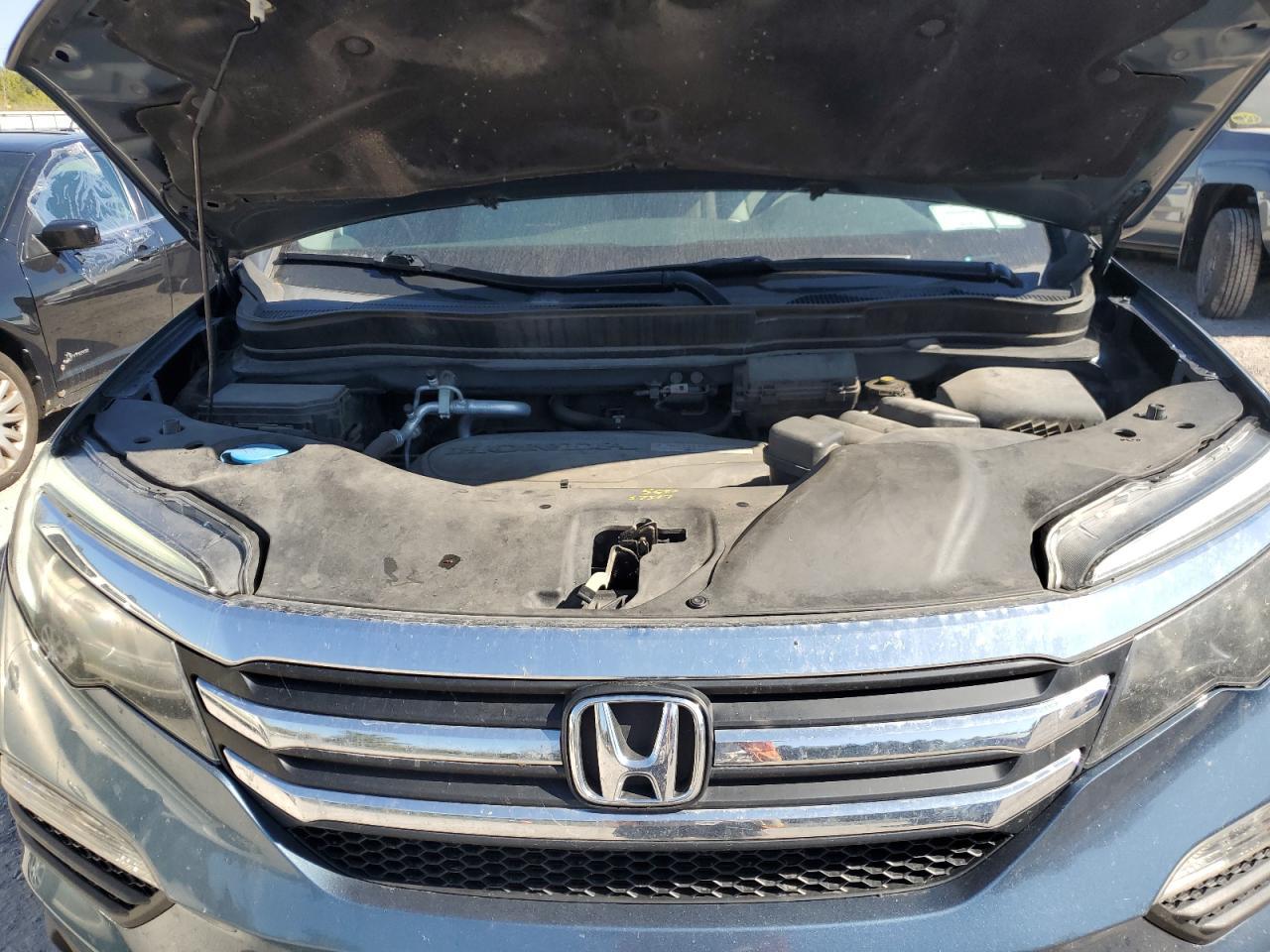 2016 HONDA PILOT