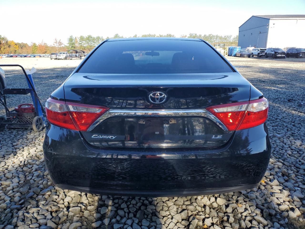 2015 TOYOTA CAMRY