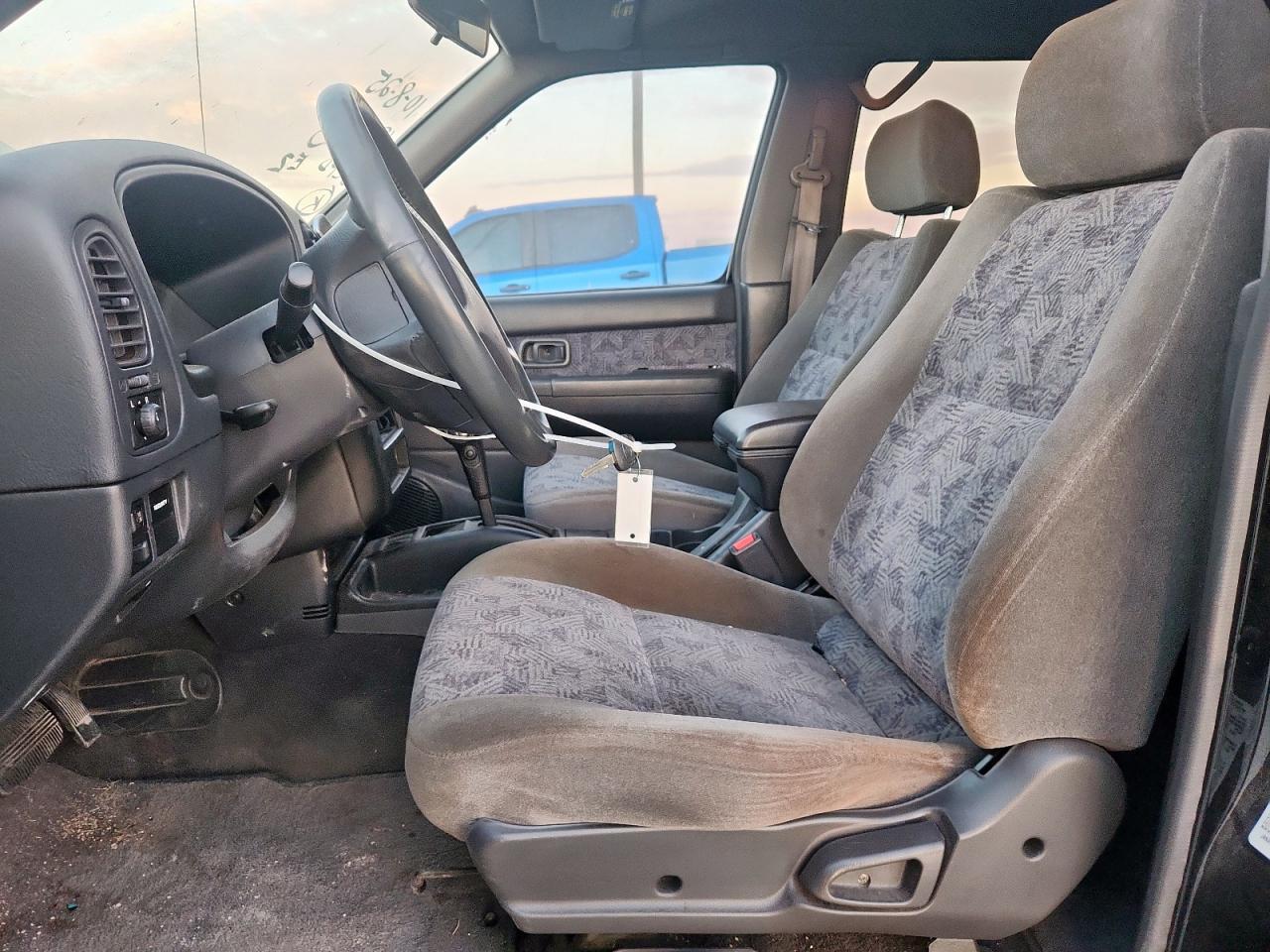 2000 NISSAN PATHFINDER